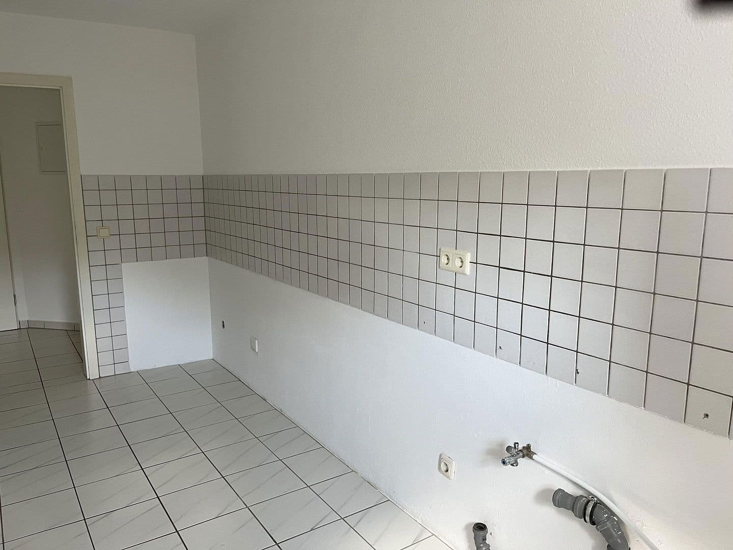 2 bedroom flat to rent, 65 m², Bonn Beuel Holzlar, North Rhine-Westphalia 2 bedroom flat to rent, 65 m², Bonn Beuel Holzlar, North Rhine-Westphalia