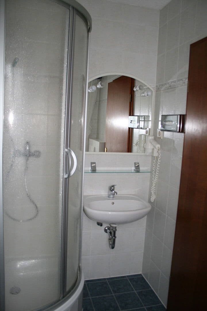 non-residential property for sale, 1,799 m², Wernesgrüner Straße 39 d, Rodewisch, Saxony non-residential property for sale, 1,799 m², Wernesgrüner Straße 39 d, Rodewisch, Saxony