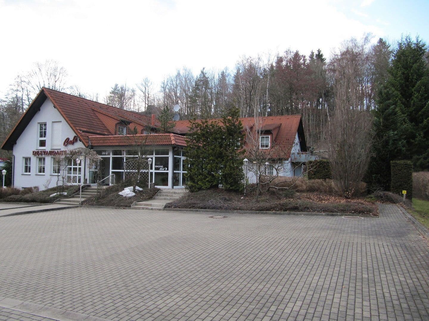 non-residential property for sale, 1,799 m², Wernesgrüner Straße 39 d, Rodewisch, Saxony non-residential property for sale, 1,799 m², Wernesgrüner Straße 39 d, Rodewisch, Saxony