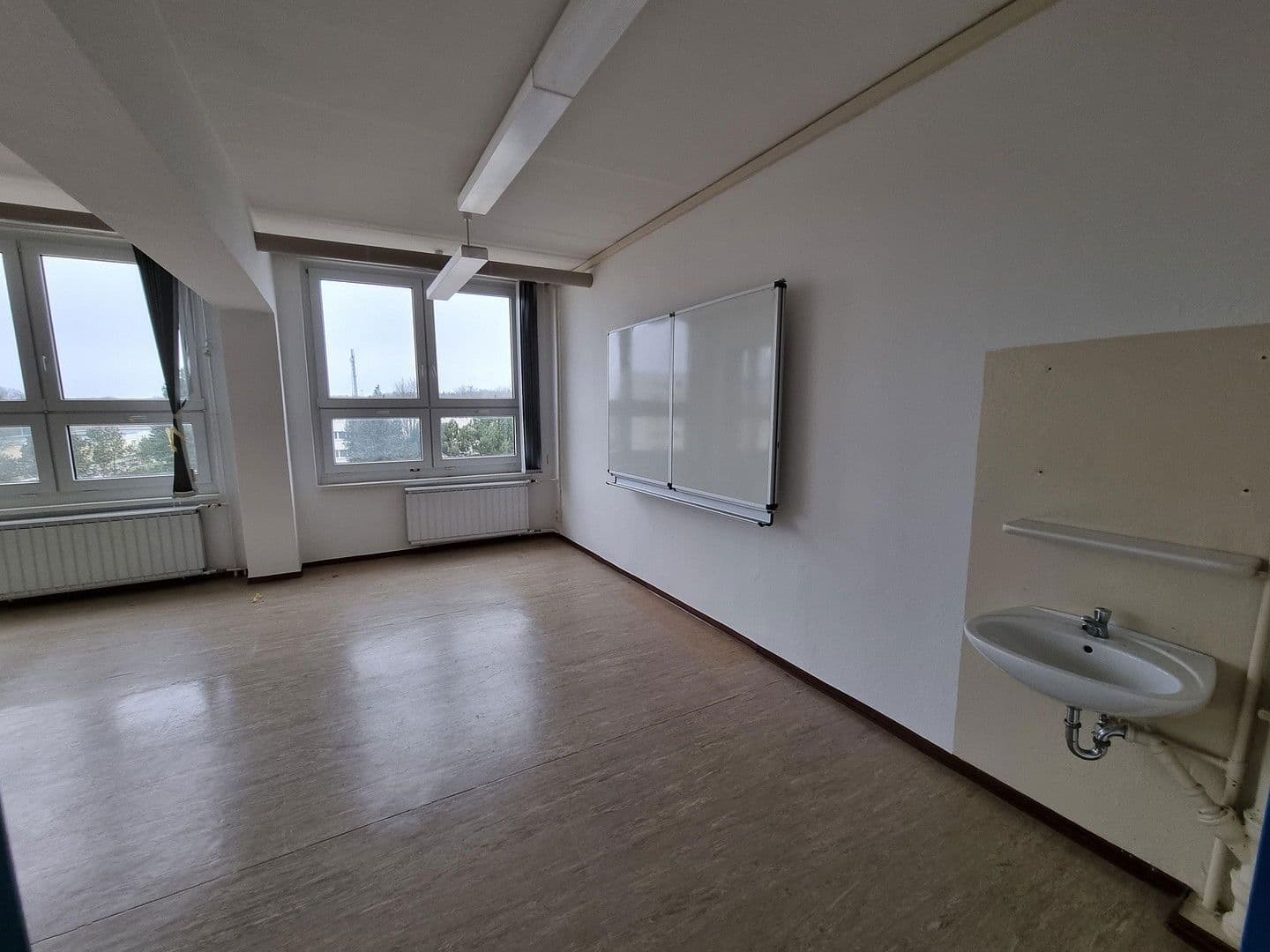 non-residential property for sale, 19,000 m², Lützowstr. 1, Stavenhagen, Mecklenburg-Vorpommern non-residential property for sale, 19,000 m², Lützowstr. 1, Stavenhagen, Mecklenburg-Vorpommern