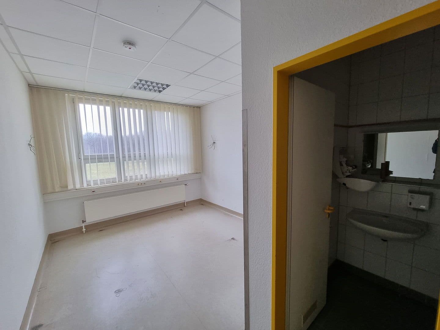 non-residential property for sale, 19,000 m², Lützowstr. 1, Stavenhagen, Mecklenburg-Vorpommern non-residential property for sale, 19,000 m², Lützowstr. 1, Stavenhagen, Mecklenburg-Vorpommern