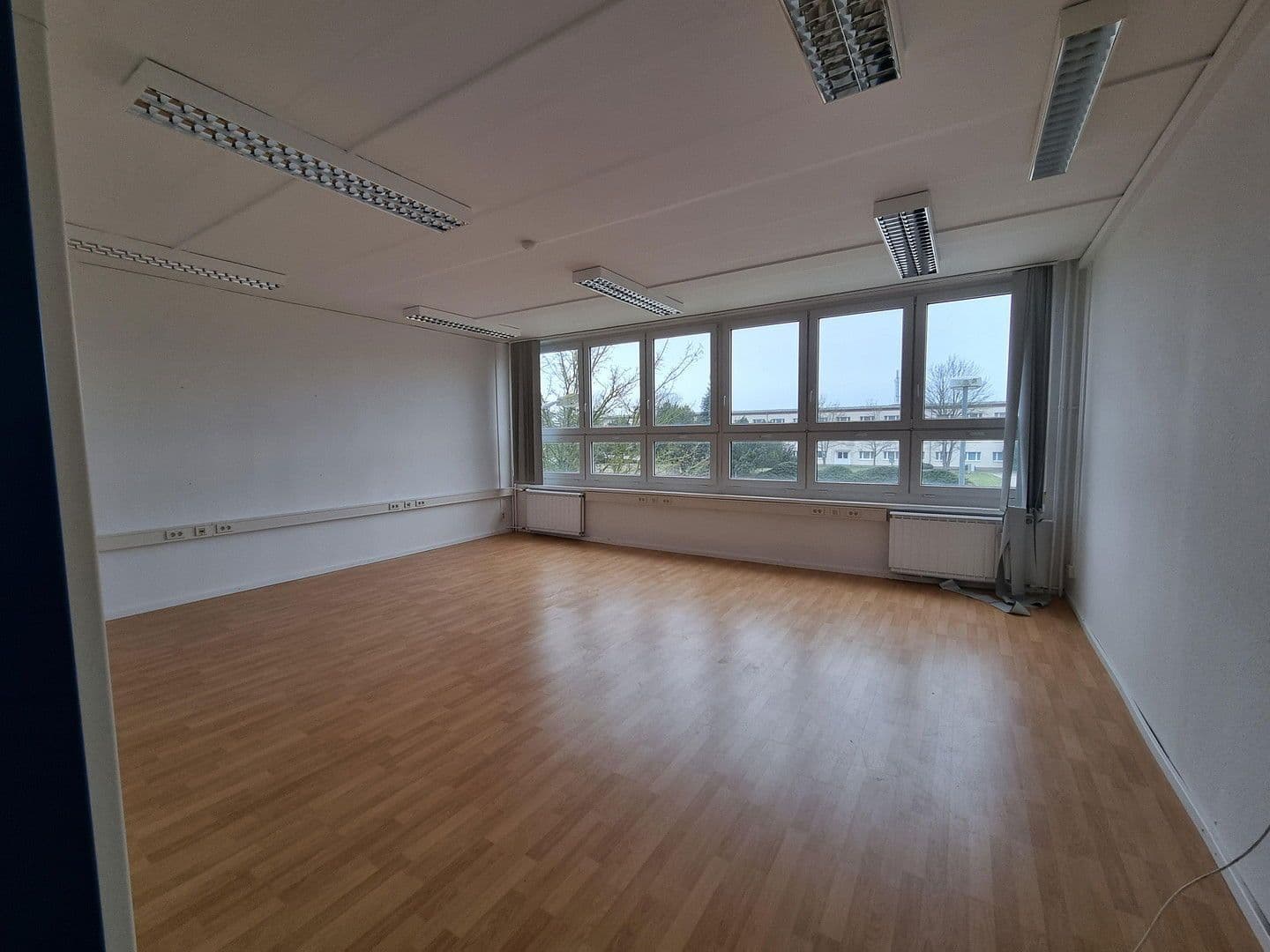 non-residential property for sale, 19,000 m², Lützowstr. 1, Stavenhagen, Mecklenburg-Vorpommern non-residential property for sale, 19,000 m², Lützowstr. 1, Stavenhagen, Mecklenburg-Vorpommern