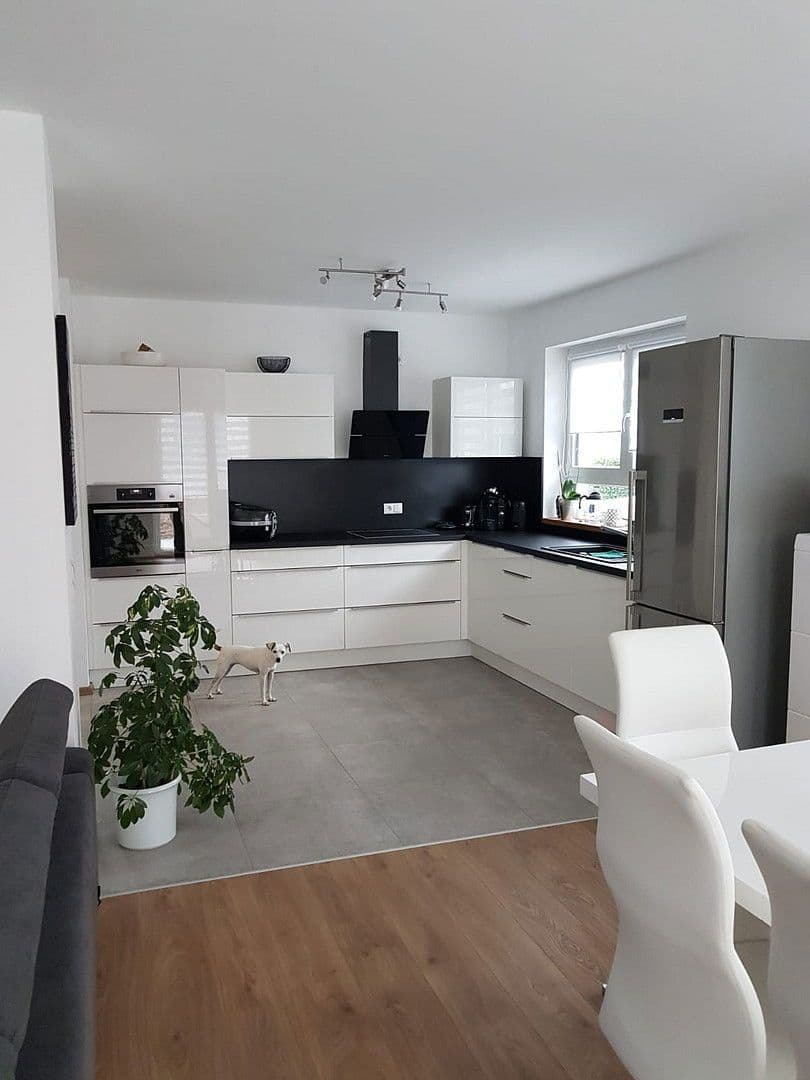 house to rent, 130 m², Kerntner Ring 23, Frensdorf, Bavaria house to rent, 130 m², Kerntner Ring 23, Frensdorf, Bavaria