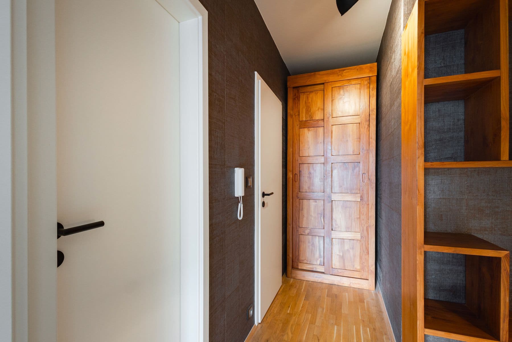 1 bedroom with open-plan kitchen flat for sale, 75 m², Šternovská, Prague, Prague 1 bedroom with open-plan kitchen flat for sale, 75 m², Šternovská, Prague, Prague