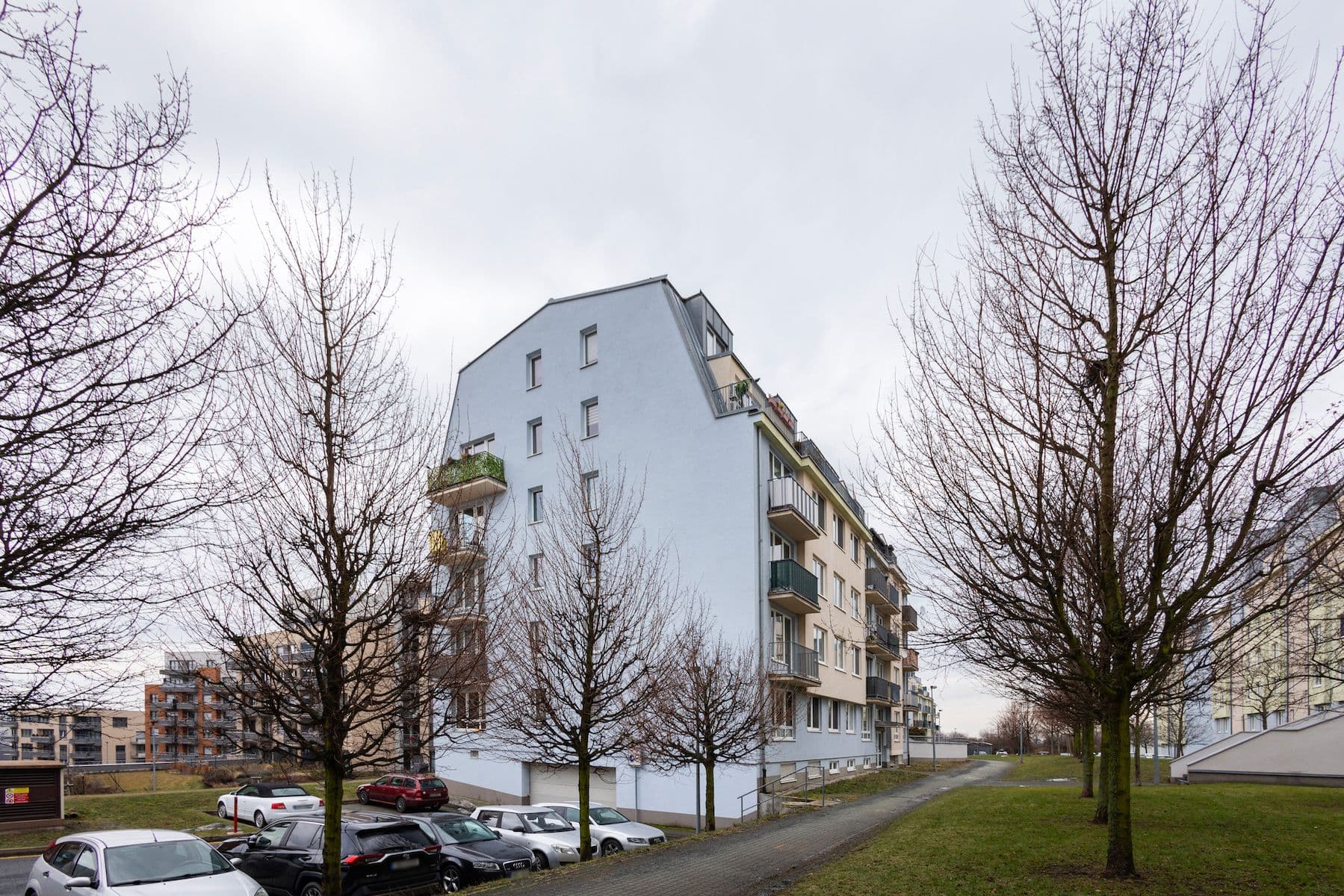 1 bedroom with open-plan kitchen flat for sale, 75 m², Šternovská, Prague, Prague 1 bedroom with open-plan kitchen flat for sale, 75 m², Šternovská, Prague, Prague