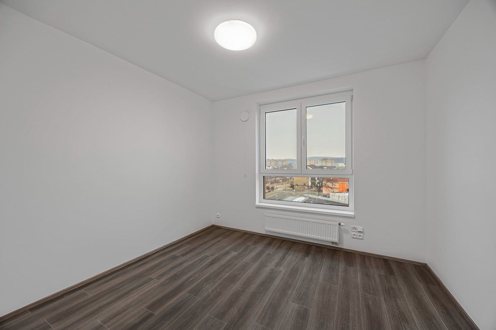 1 bedroom with open-plan kitchen flat to rent, 51 m², Nádražní, Kralupy nad Vltavou, Středočeský Region 1 bedroom with open-plan kitchen flat to rent, 51 m², Nádražní, Kralupy nad Vltavou, Středočeský Region