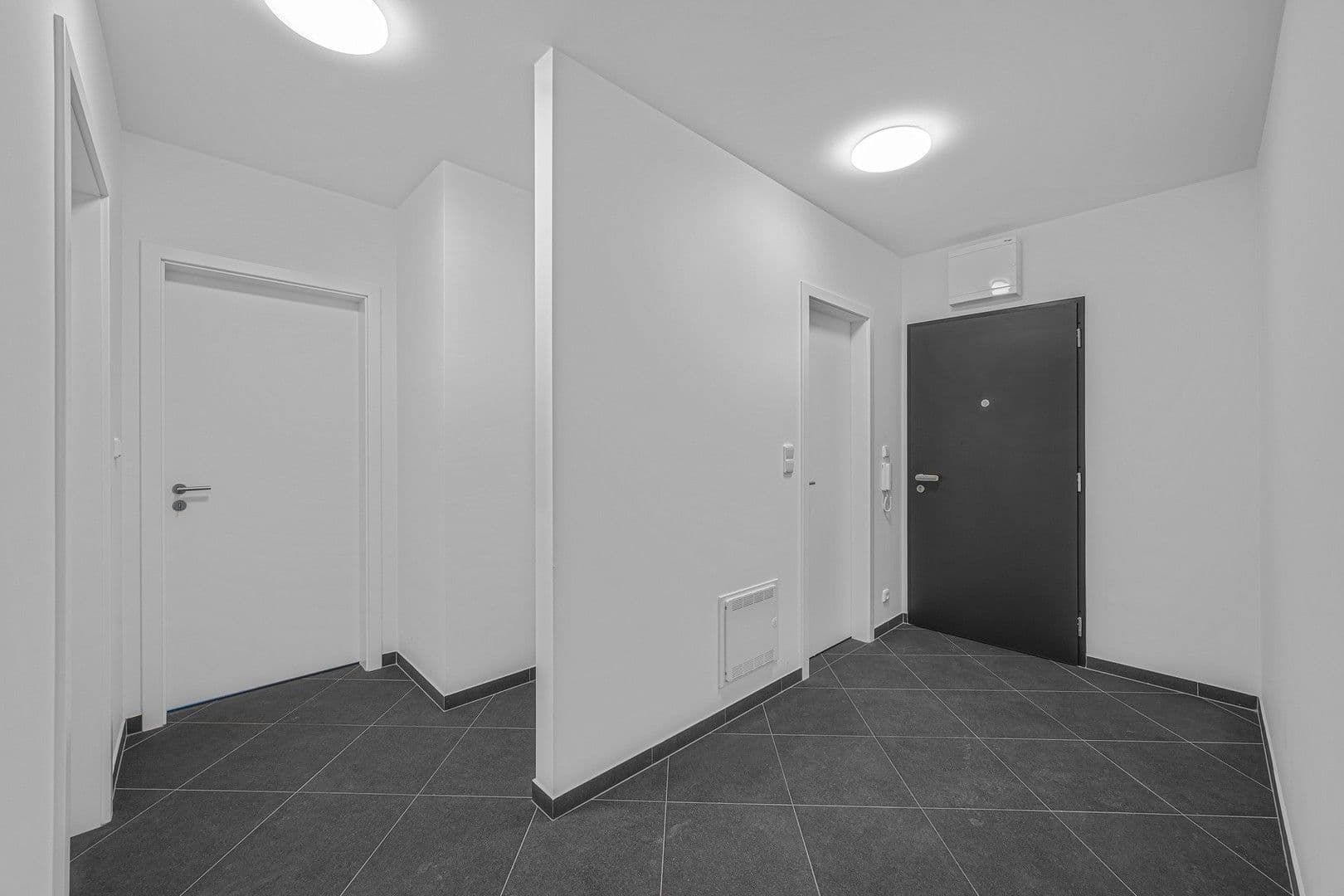 1 bedroom with open-plan kitchen flat to rent, 51 m², Nádražní, Kralupy nad Vltavou, Středočeský Region 1 bedroom with open-plan kitchen flat to rent, 51 m², Nádražní, Kralupy nad Vltavou, Středočeský Region