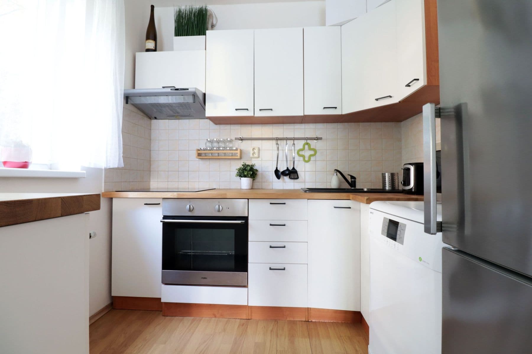 1 bedroom with open-plan kitchen flat to rent, 54 m², V dolině, Prague, Prague 1 bedroom with open-plan kitchen flat to rent, 54 m², V dolině, Prague, Prague