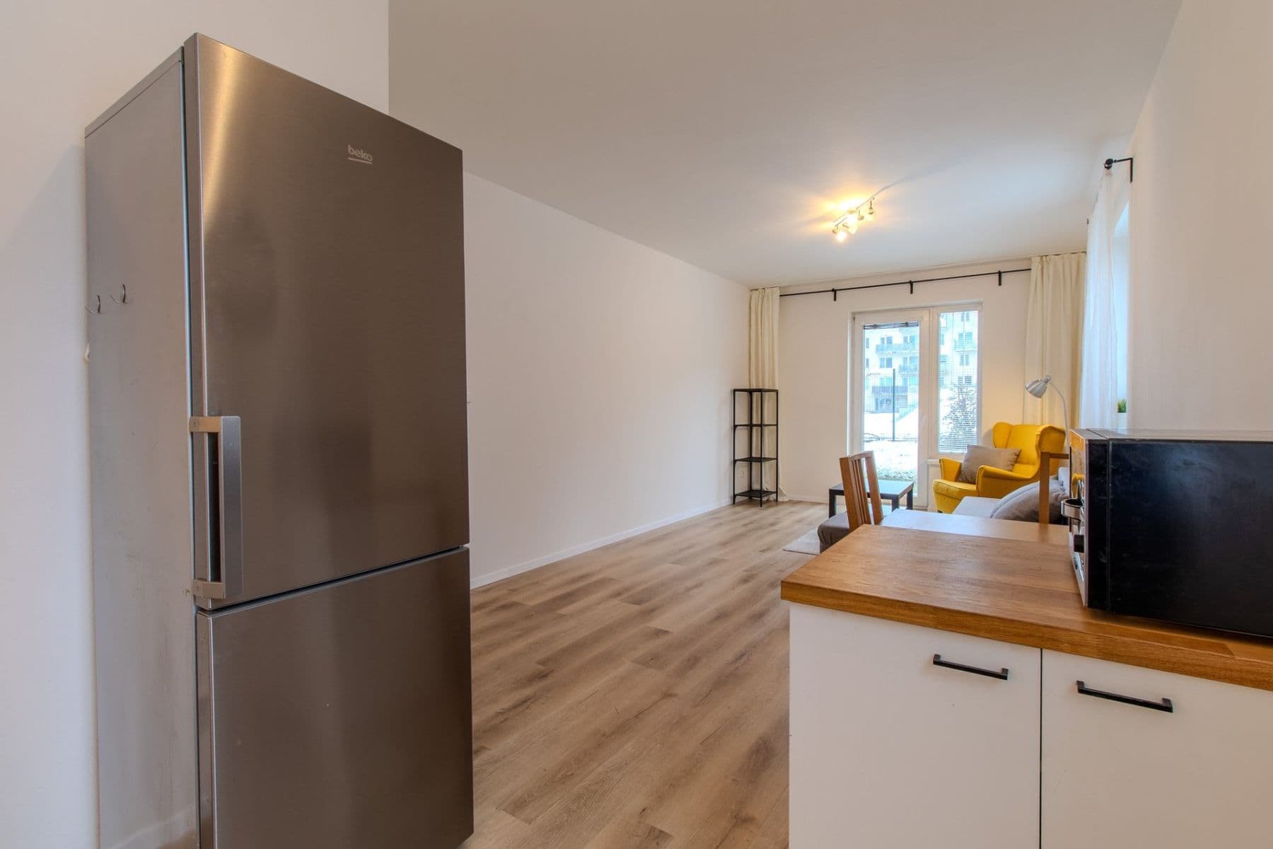 1 bedroom with open-plan kitchen flat to rent, 54 m², V dolině, Prague, Prague 1 bedroom with open-plan kitchen flat to rent, 54 m², V dolině, Prague, Prague