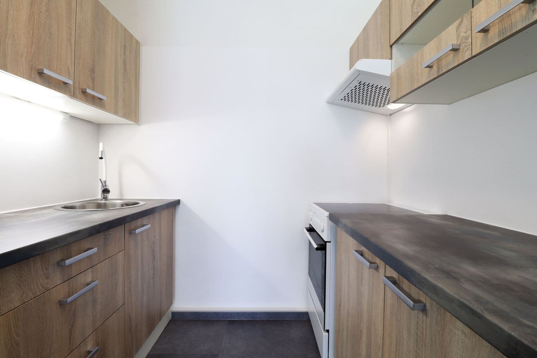 1 bedroom with open-plan kitchen flat to rent, 46 m², Mezi školami, Prague, Prague 1 bedroom with open-plan kitchen flat to rent, 46 m², Mezi školami, Prague, Prague