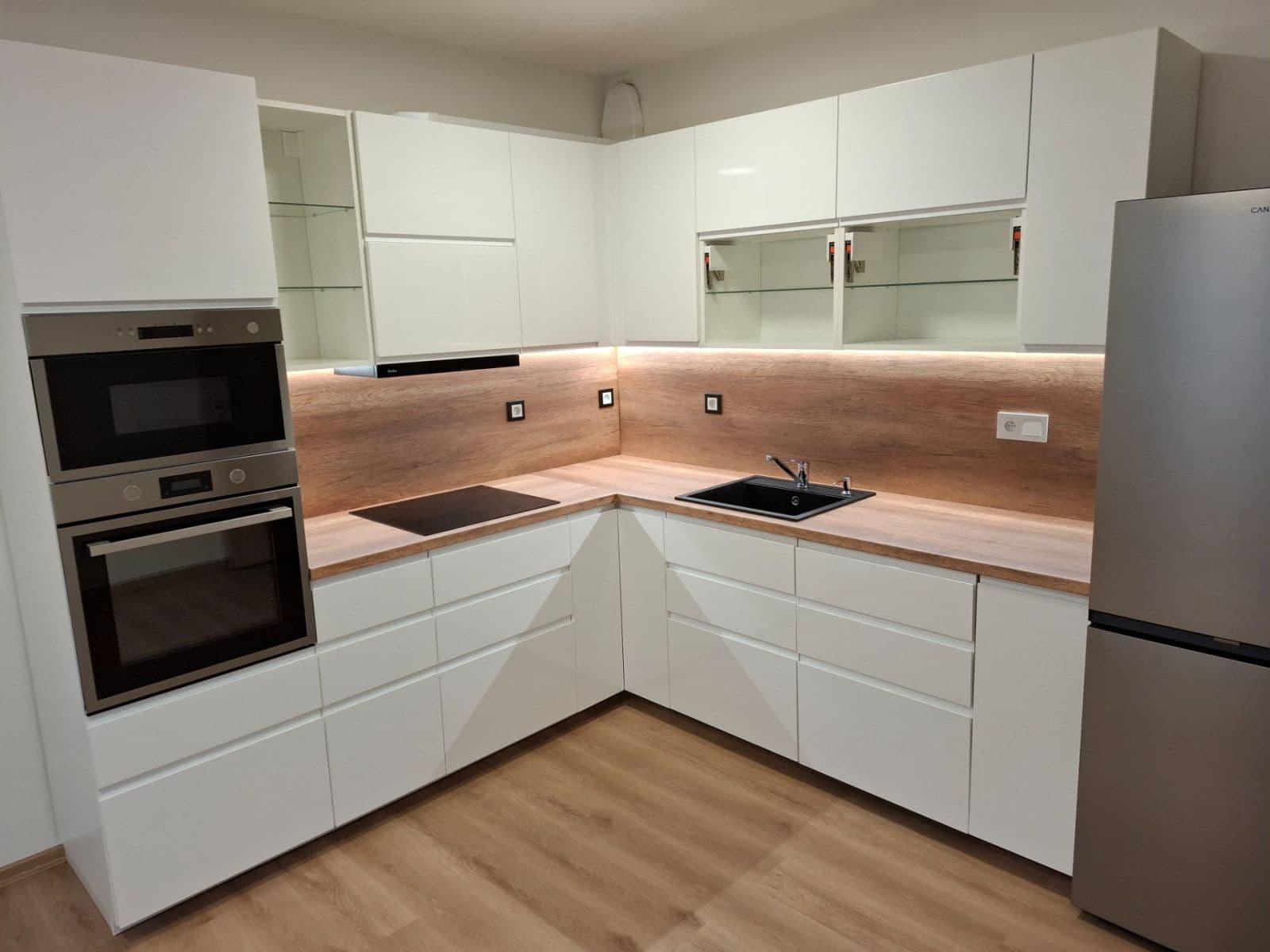 1 bedroom with open-plan kitchen flat to rent, 45 m², Fabiánové, Prague, Prague 1 bedroom with open-plan kitchen flat to rent, 45 m², Fabiánové, Prague, Prague