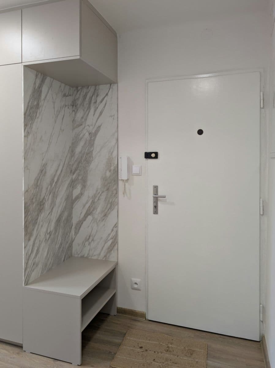 2 bedroom with open-plan kitchen flat to rent, 58 m², Nad Bořislavkou, Prague, Prague 2 bedroom with open-plan kitchen flat to rent, 58 m², Nad Bořislavkou, Prague, Prague