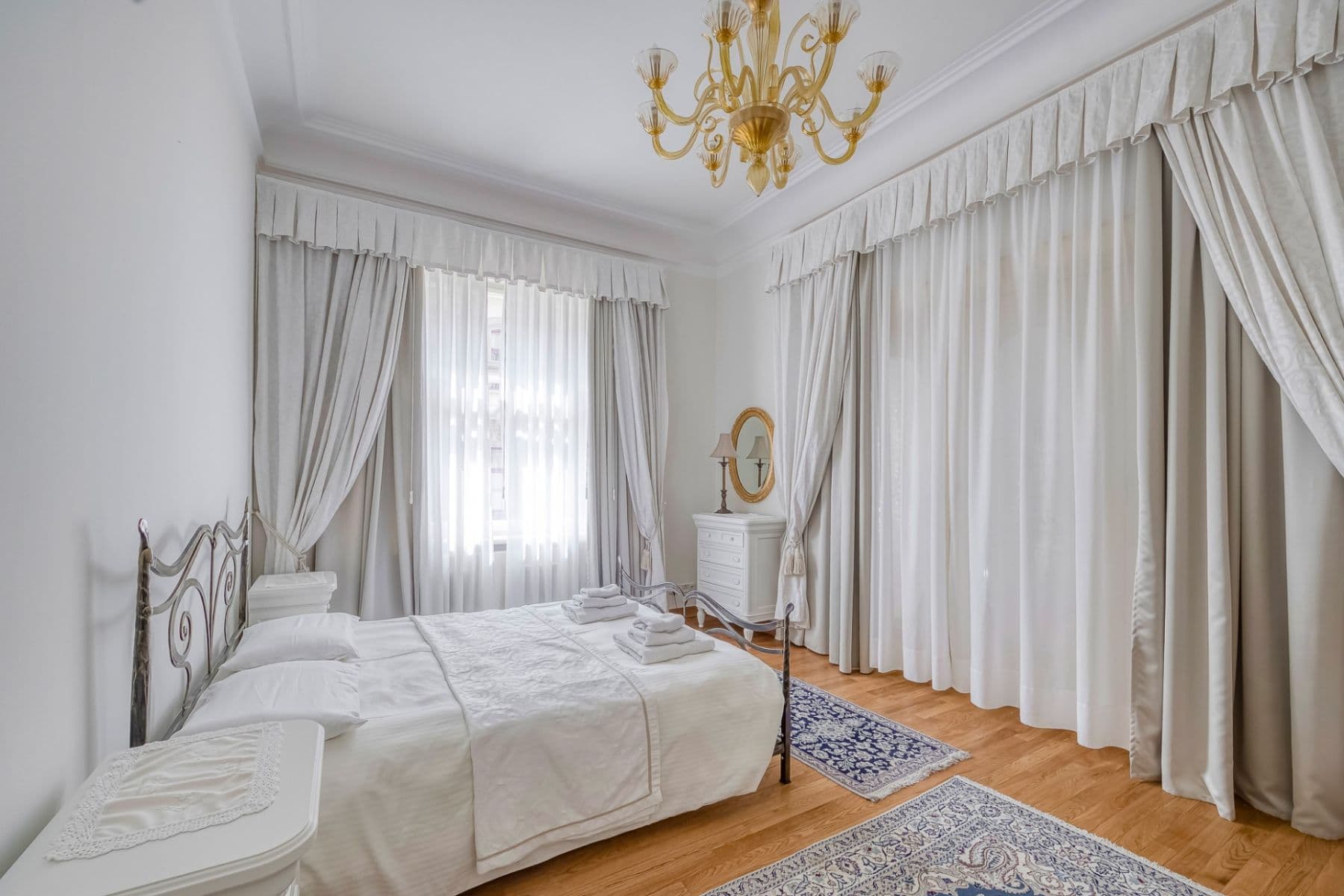 3 bedroom flat to rent, 120 m², Truhlářská, Prague, Prague 3 bedroom flat to rent, 120 m², Truhlářská, Prague, Prague