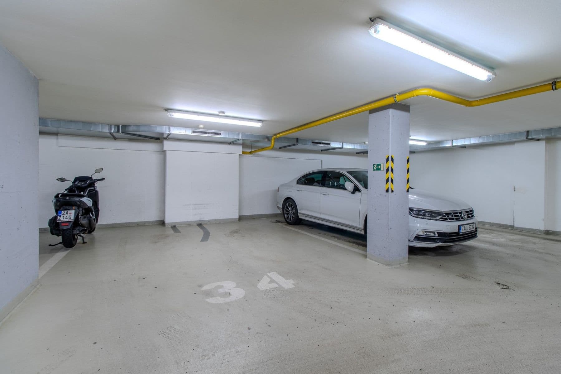 2 bedroom with open-plan kitchen flat to rent, 85 m², Jeseniova, Prague, Prague 2 bedroom with open-plan kitchen flat to rent, 85 m², Jeseniova, Prague, Prague