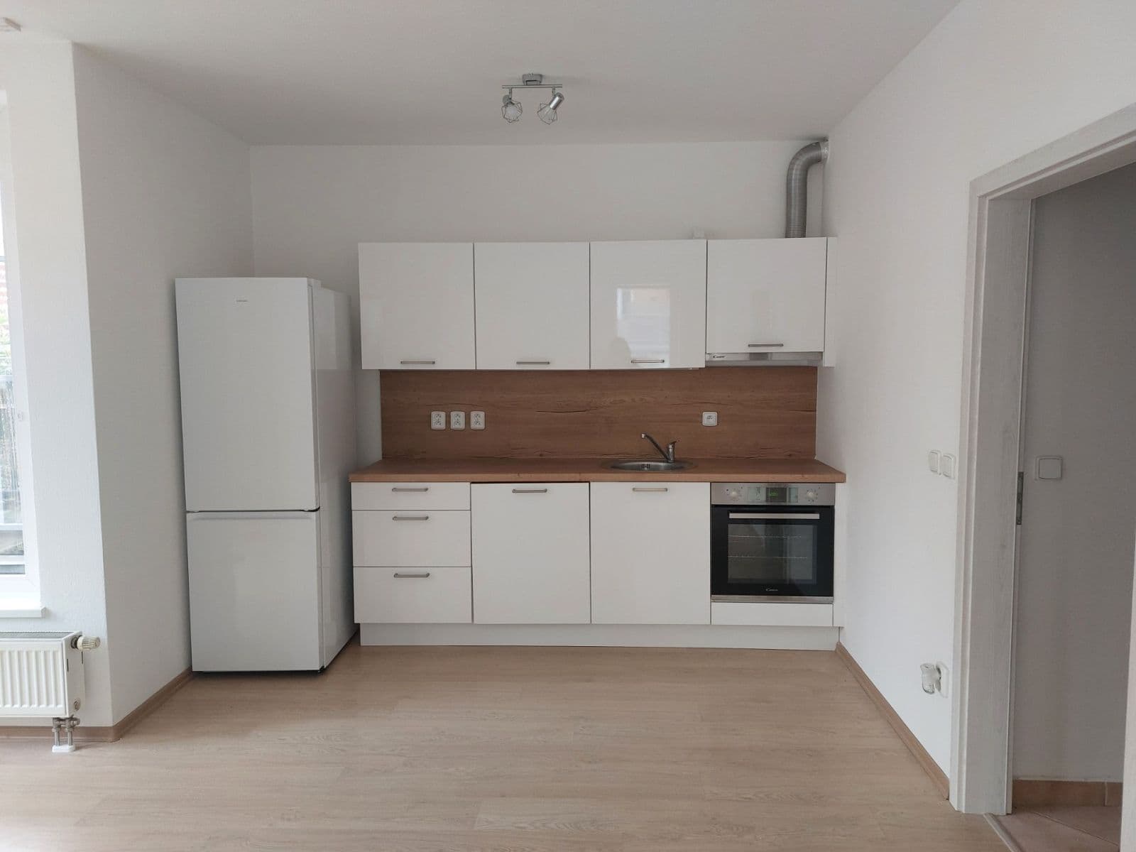 1 bedroom with open-plan kitchen flat to rent, 50 m², Janýrova, Prague, Prague 1 bedroom with open-plan kitchen flat to rent, 50 m², Janýrova, Prague, Prague