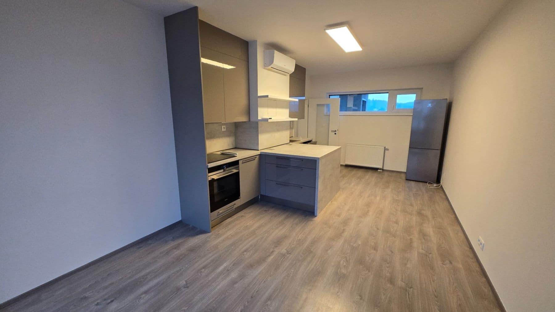 1 bedroom with open-plan kitchen flat to rent, 54 m², Šífařská, Prague, Prague 1 bedroom with open-plan kitchen flat to rent, 54 m², Šífařská, Prague, Prague