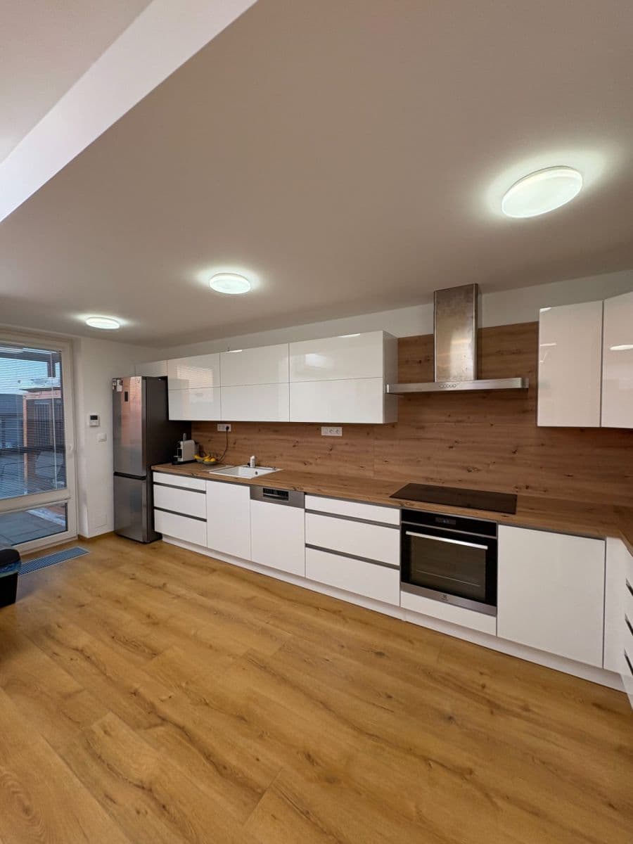 3 bedroom flat for sale, 137 m², Ostriežová, Záhorská Bystrica, Bratislavský Region 3 bedroom flat for sale, 137 m², Ostriežová, Záhorská Bystrica, Bratislavský Region