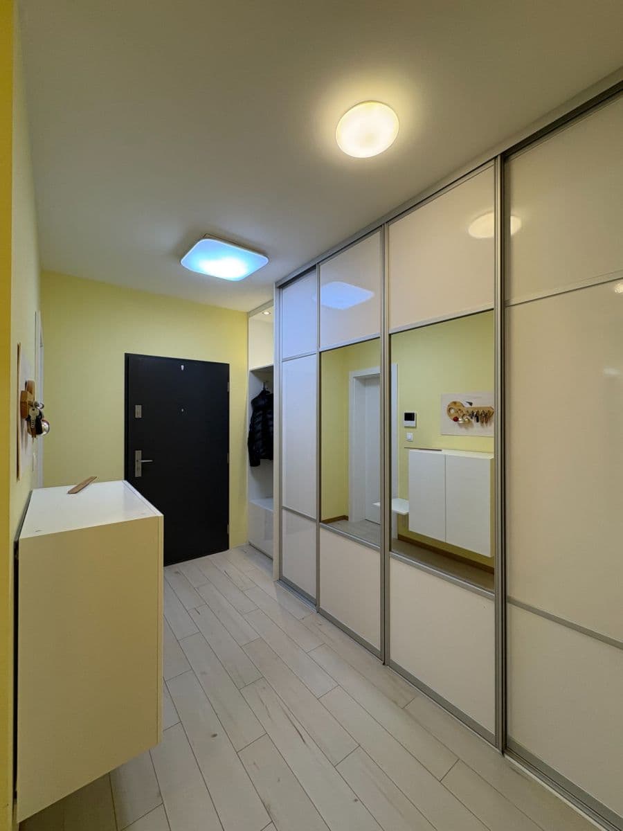 3 bedroom flat for sale, 137 m², Ostriežová, Záhorská Bystrica, Bratislavský Region 3 bedroom flat for sale, 137 m², Ostriežová, Záhorská Bystrica, Bratislavský Region