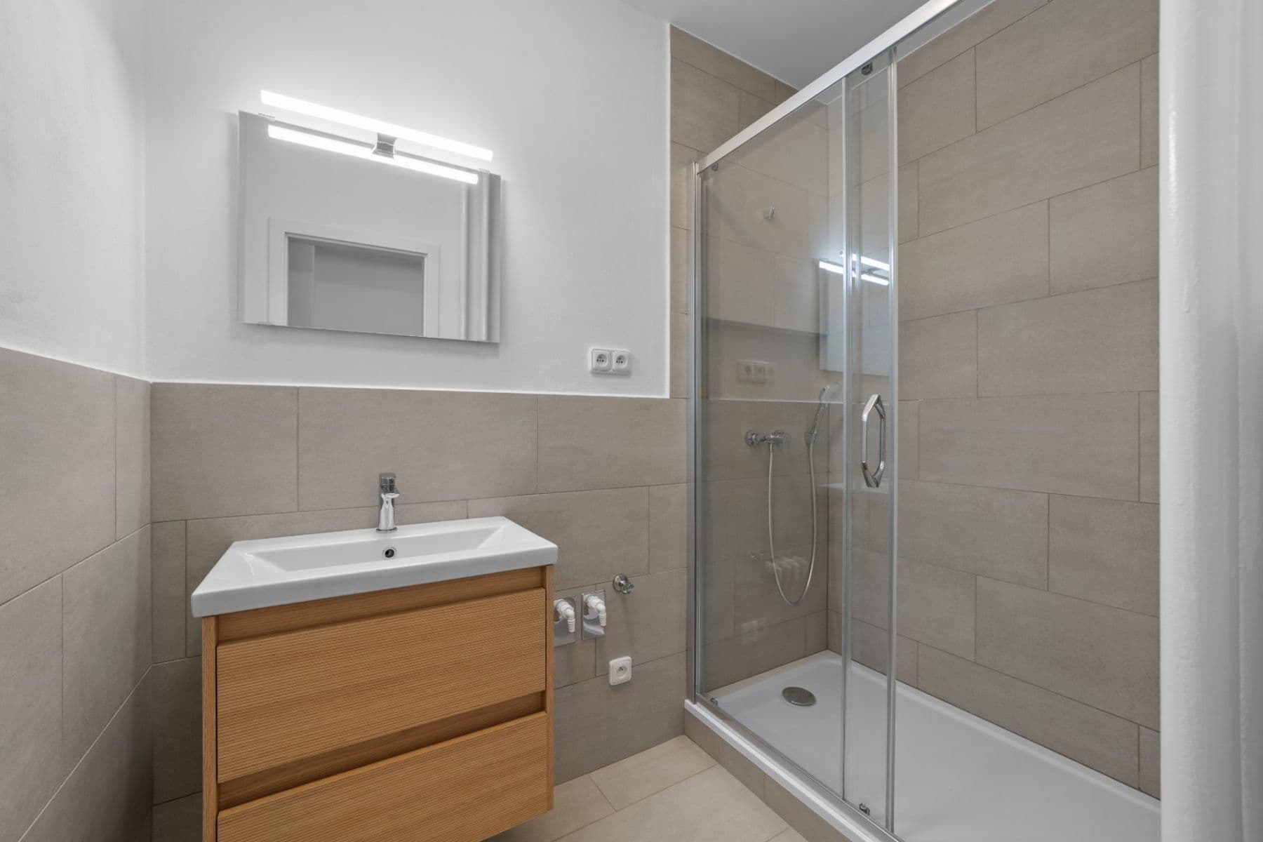 2 bedroom with open-plan kitchen flat to rent, 52 m², Národní, Trutnov, Královéhradecký Region 2 bedroom with open-plan kitchen flat to rent, 52 m², Národní, Trutnov, Královéhradecký Region