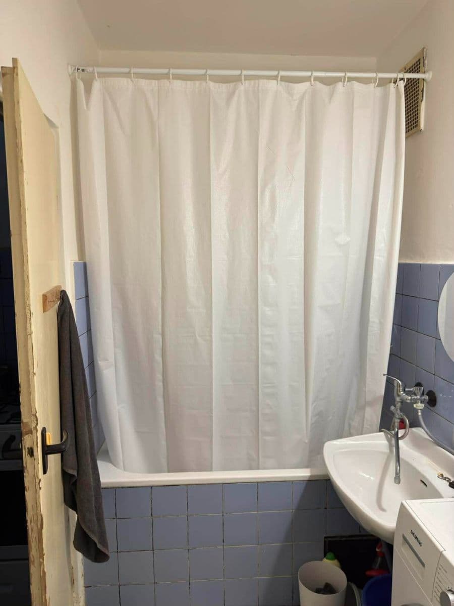 2 bedroom with open-plan kitchen flat to rent, 70 m², Loosova, Brno, Jihomoravský Region 2 bedroom with open-plan kitchen flat to rent, 70 m², Loosova, Brno, Jihomoravský Region