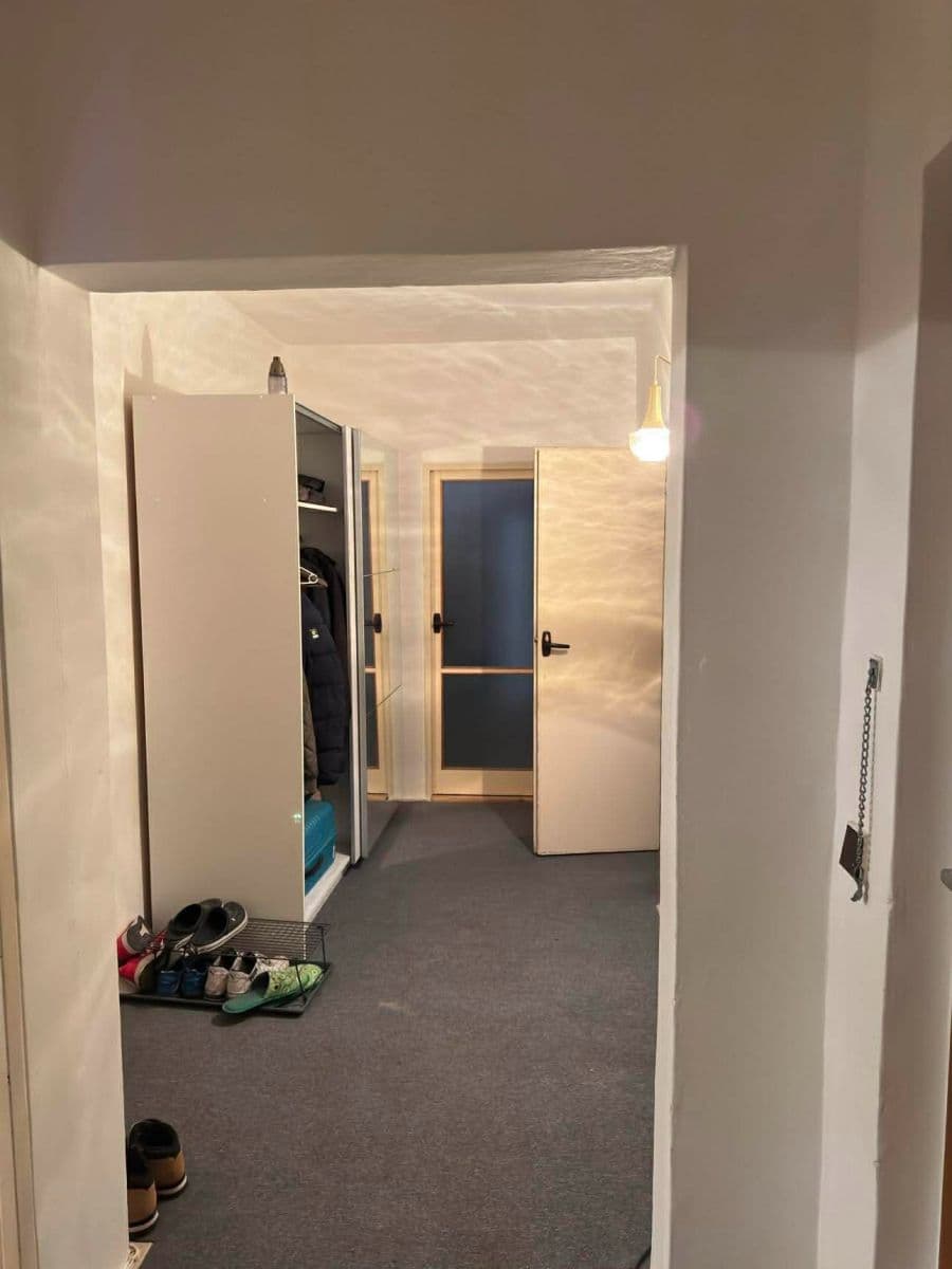 2 bedroom with open-plan kitchen flat to rent, 70 m², Loosova, Brno, Jihomoravský Region 2 bedroom with open-plan kitchen flat to rent, 70 m², Loosova, Brno, Jihomoravský Region