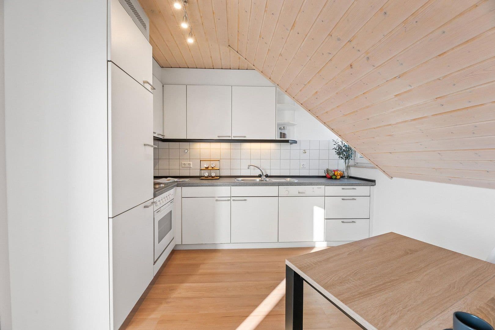 Studio flat for sale, 38 m², Esslingen am Neckar, Baden-Württemberg Studio flat for sale, 38 m², Esslingen am Neckar, Baden-Württemberg