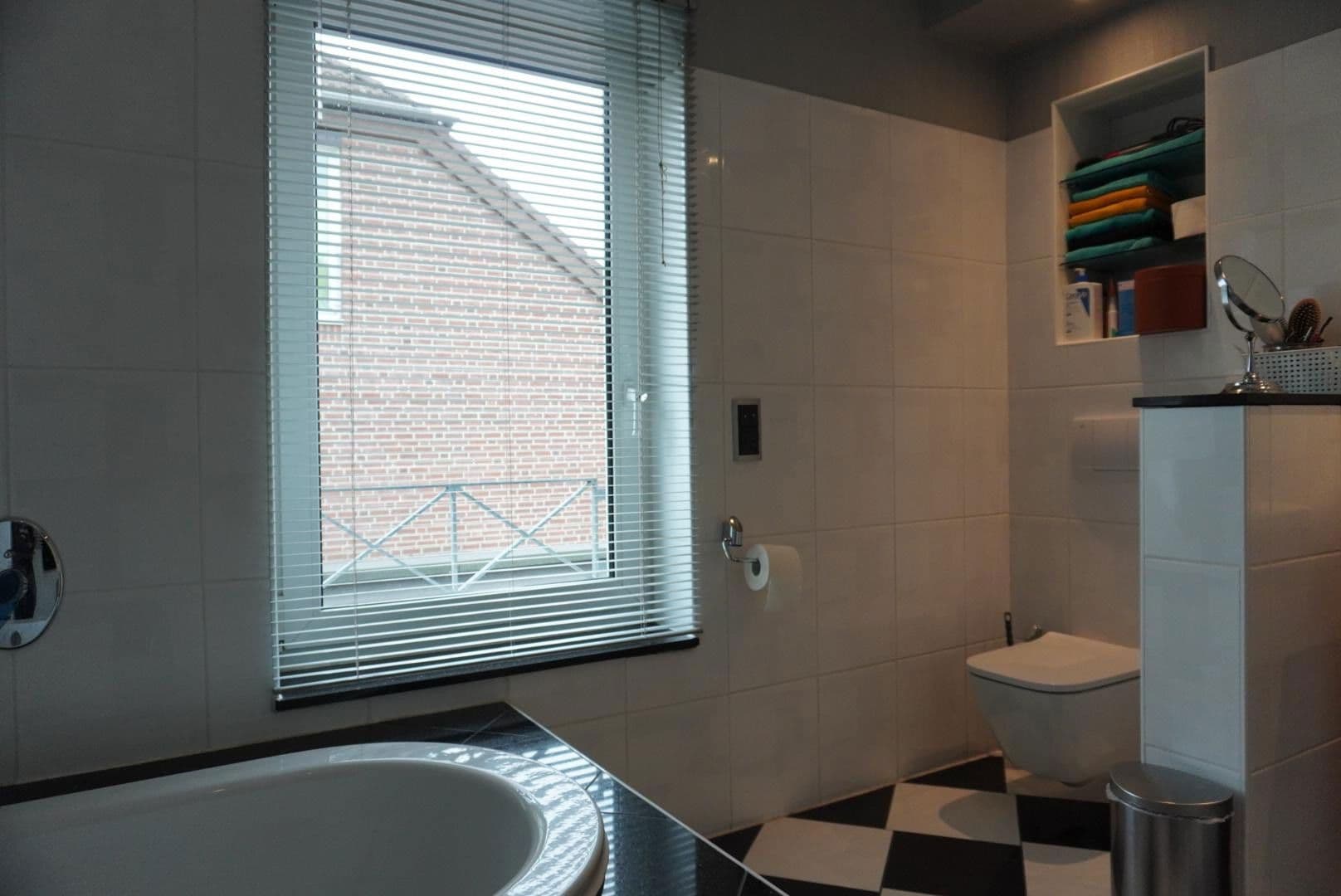 house for sale, 147 m², Gladbacher Straße 280, Neuss, North Rhine-Westphalia house for sale, 147 m², Gladbacher Straße 280, Neuss, North Rhine-Westphalia