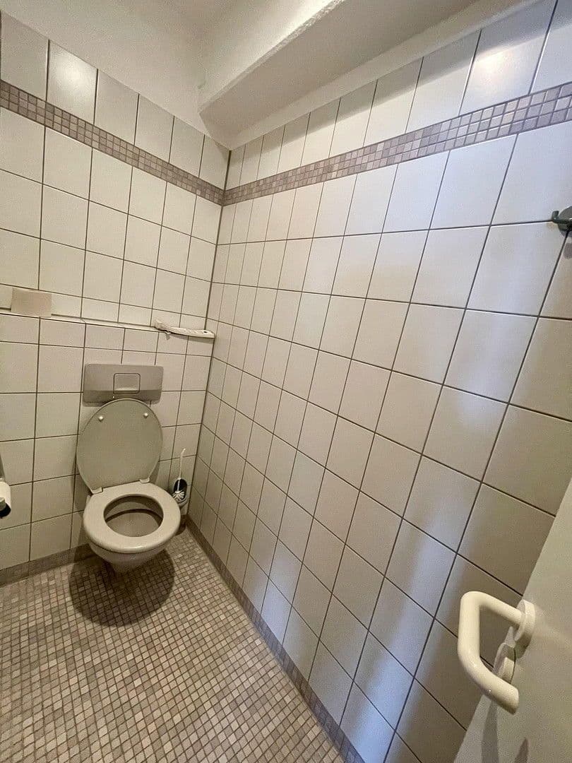 office to rent, 110 m², Austraße 17, Öhringen, Baden-Württemberg office to rent, 110 m², Austraße 17, Öhringen, Baden-Württemberg