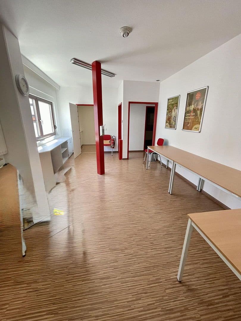office to rent, 110 m², Austraße 17, Öhringen, Baden-Württemberg office to rent, 110 m², Austraße 17, Öhringen, Baden-Württemberg