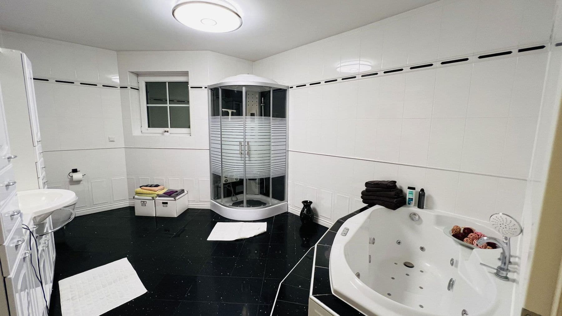 7 bedroom flat to rent, 266 m², Indianapolisstr.62, Köln, North Rhine-Westphalia 7 bedroom flat to rent, 266 m², Indianapolisstr.62, Köln, North Rhine-Westphalia