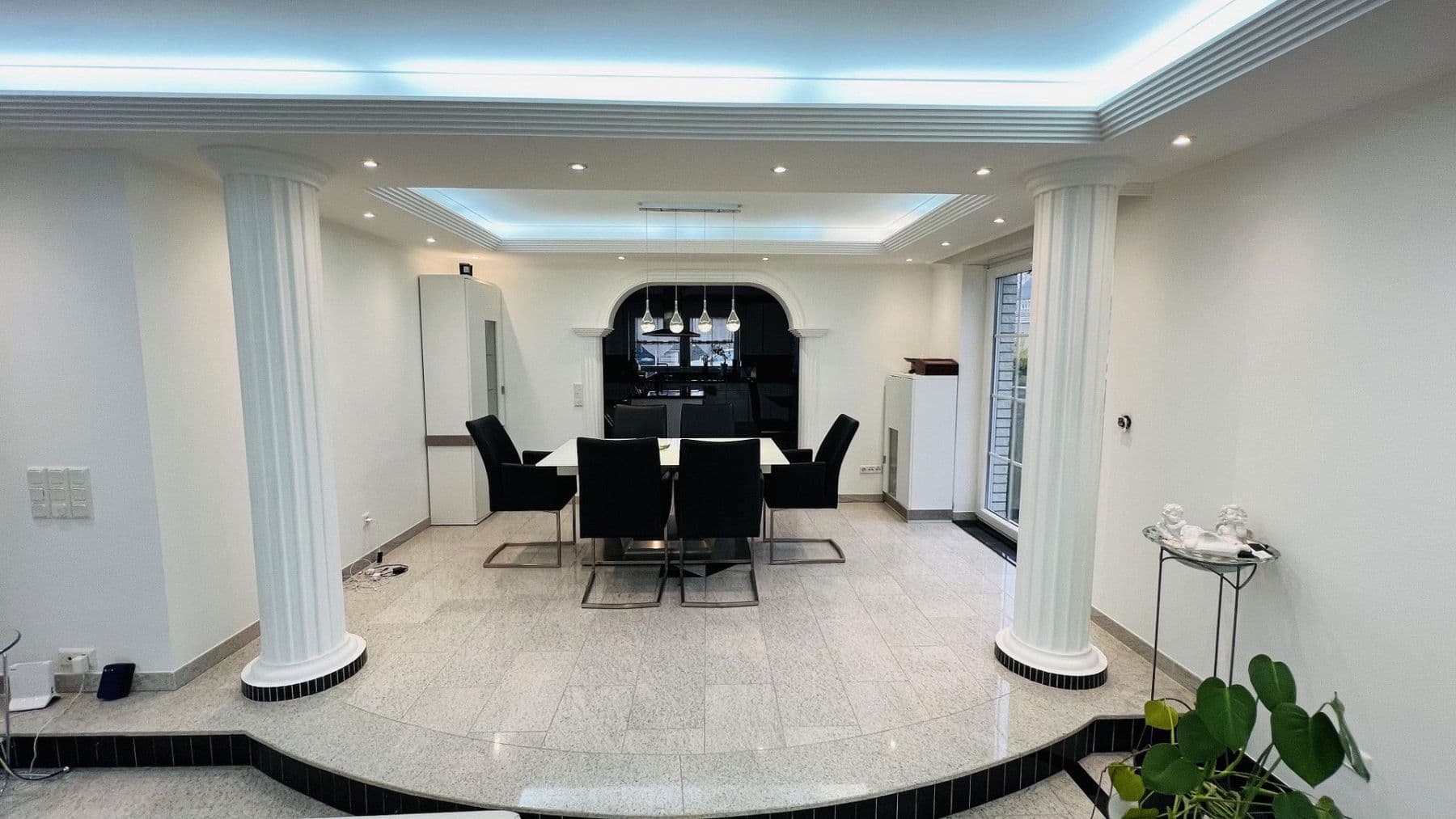 7 bedroom flat to rent, 266 m², Indianapolisstr.62, Köln, North Rhine-Westphalia 7 bedroom flat to rent, 266 m², Indianapolisstr.62, Köln, North Rhine-Westphalia