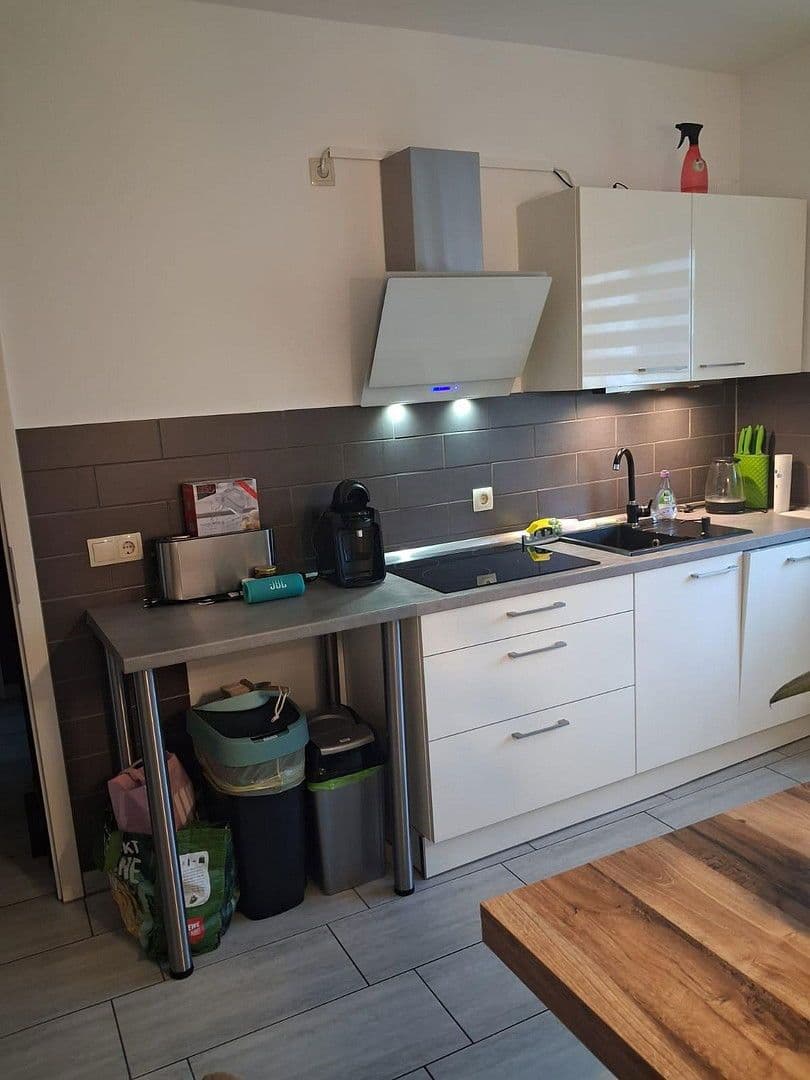 2 bedroom flat to rent, 49 m², Robert-Koch-Straße 10, Leverkusen, North Rhine-Westphalia 2 bedroom flat to rent, 49 m², Robert-Koch-Straße 10, Leverkusen, North Rhine-Westphalia