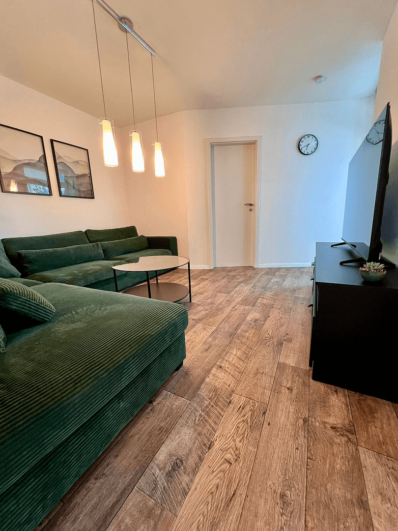 4 bedroom flat to rent, 100 m², Am Europakanal 36, Erlangen, Bavaria 4 bedroom flat to rent, 100 m², Am Europakanal 36, Erlangen, Bavaria