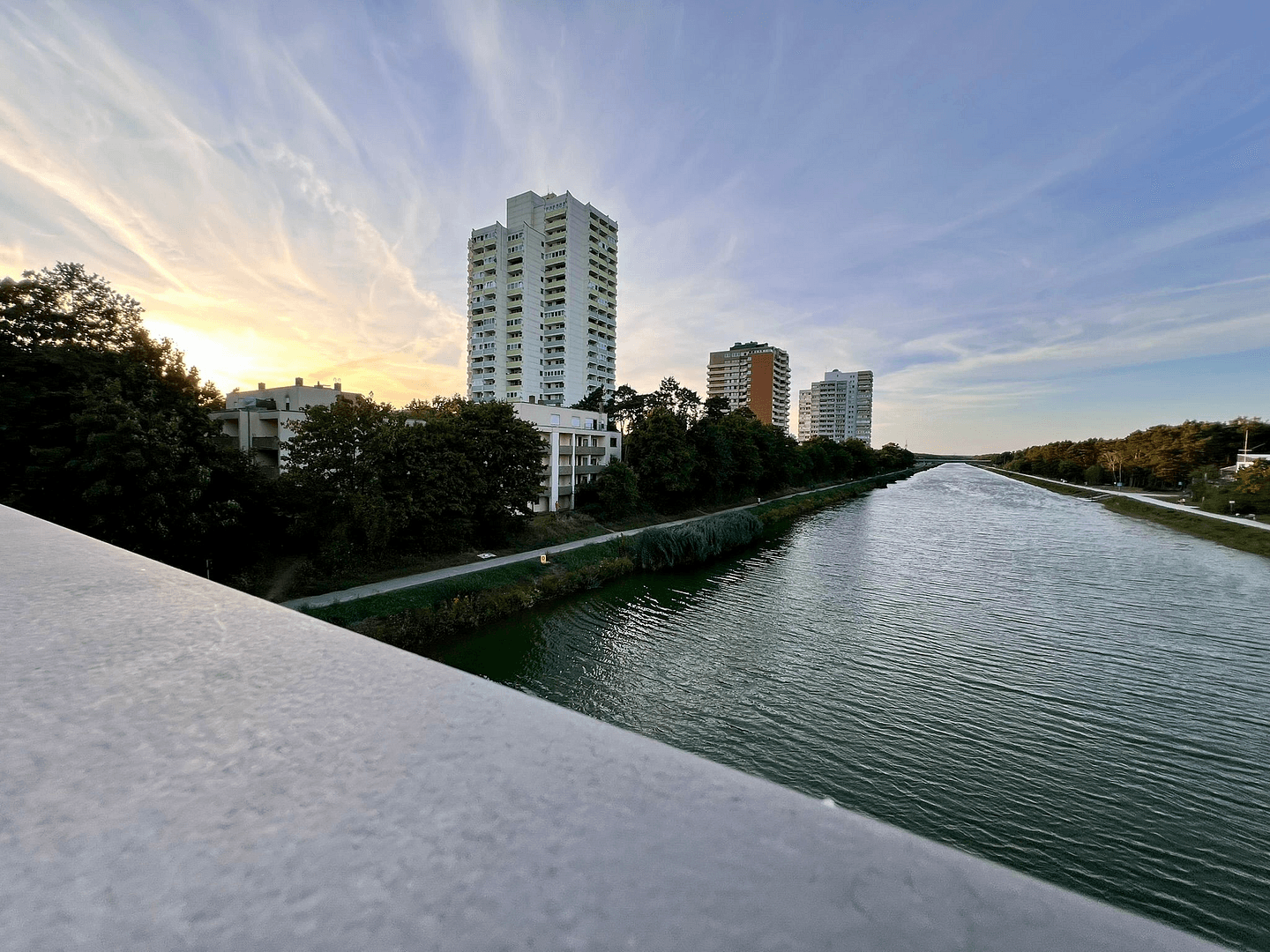 4 bedroom flat to rent, 100 m², Am Europakanal 36, Erlangen, Bavaria 4 bedroom flat to rent, 100 m², Am Europakanal 36, Erlangen, Bavaria