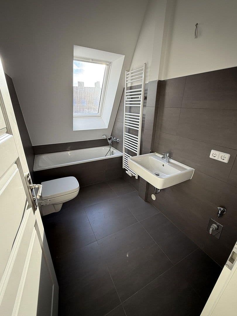 3 bedroom flat to rent, 99 m², Blissestraße, Berlin, Berlin 3 bedroom flat to rent, 99 m², Blissestraße, Berlin, Berlin