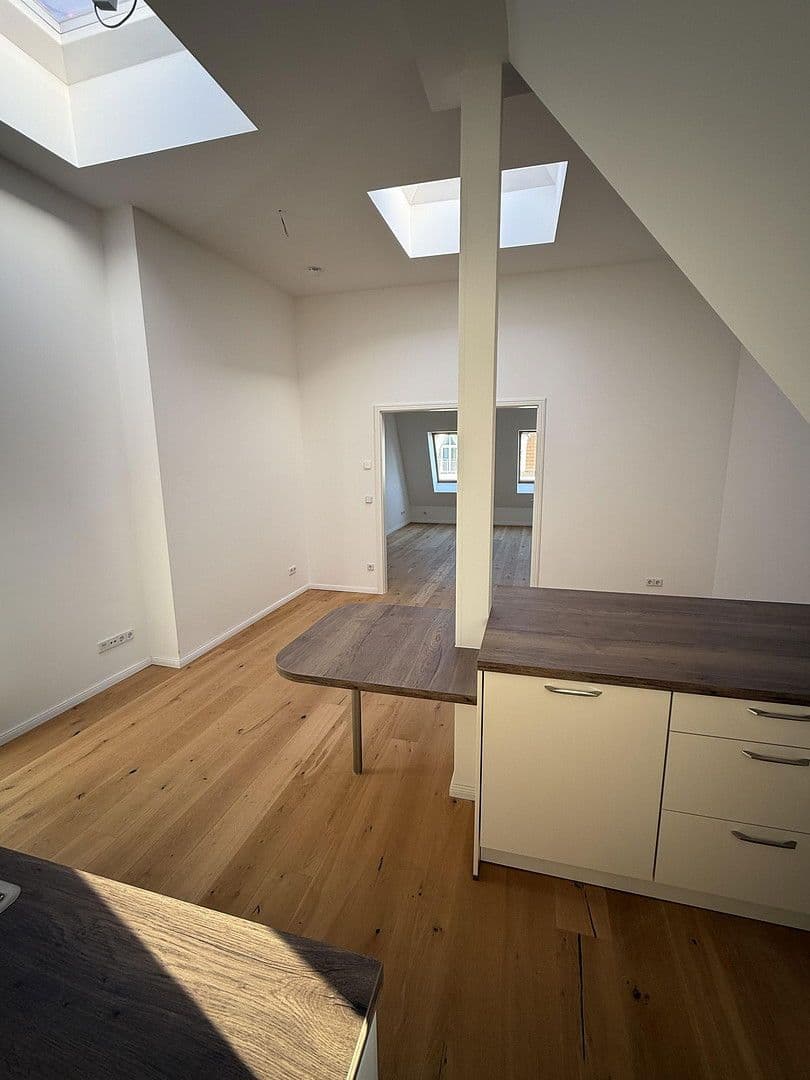 3 bedroom flat to rent, 99 m², Blissestraße, Berlin, Berlin 3 bedroom flat to rent, 99 m², Blissestraße, Berlin, Berlin