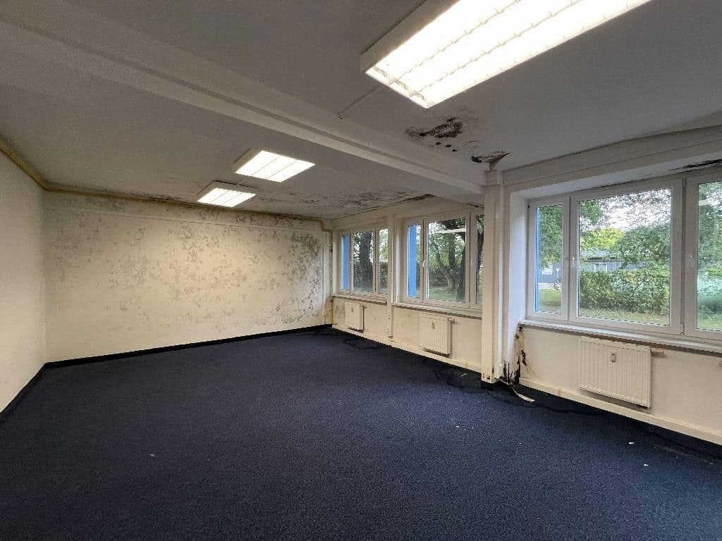 office to rent, 2,000 m², Grenzstraße 28, Halle, Saxony-Anhalt office to rent, 2,000 m², Grenzstraße 28, Halle, Saxony-Anhalt