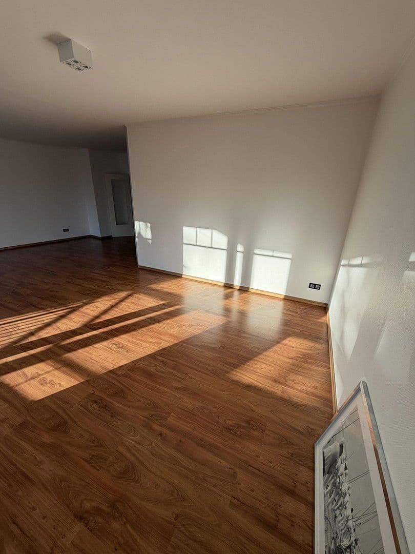 2 bedroom with open-plan kitchen flat for sale, 117 m², Saseler Chaussee 240, Hamburg, Hamburg 2 bedroom with open-plan kitchen flat for sale, 117 m², Saseler Chaussee 240, Hamburg, Hamburg