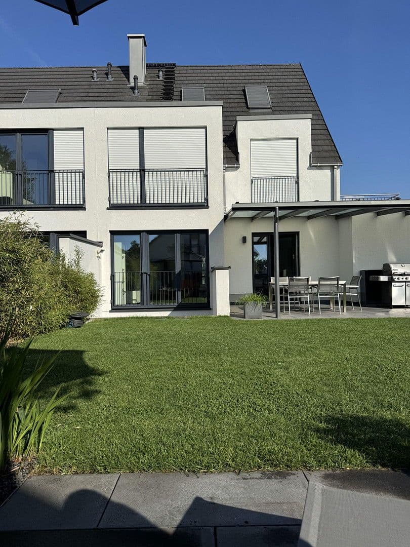 house for sale, 190 m², Neu-Isenburg, Hesse house for sale, 190 m², Neu-Isenburg, Hesse