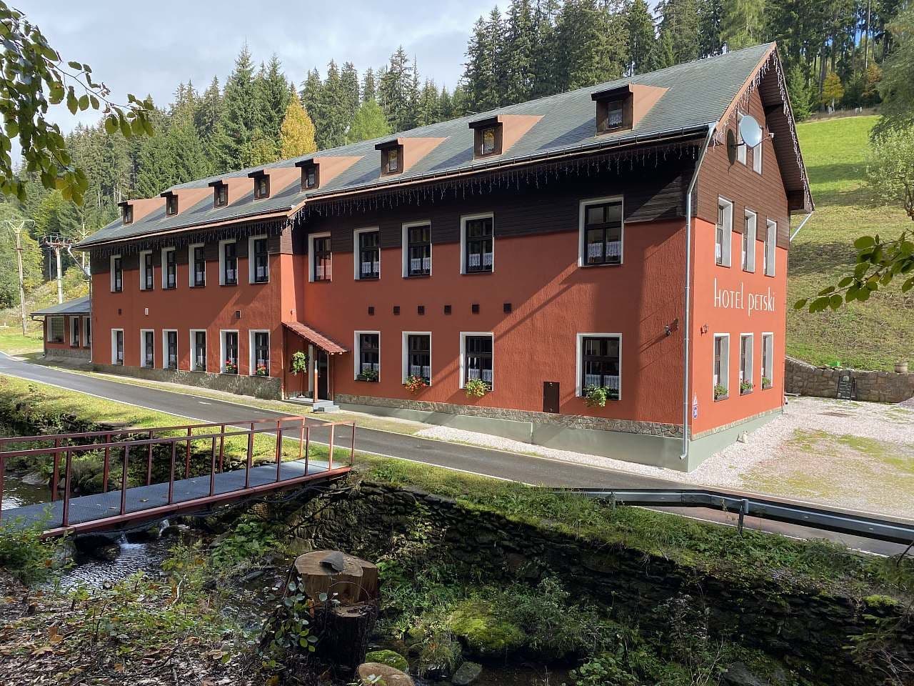 recreational property to rent, 0 m², Strážné, Královéhradecký Region recreational property to rent, 0 m², Strážné, Královéhradecký Region