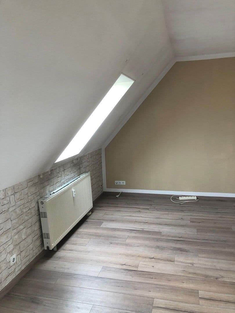 4 bedroom flat to rent, 94 m², Bahraer Straße 14, Hirschstein, Saxony 4 bedroom flat to rent, 94 m², Bahraer Straße 14, Hirschstein, Saxony