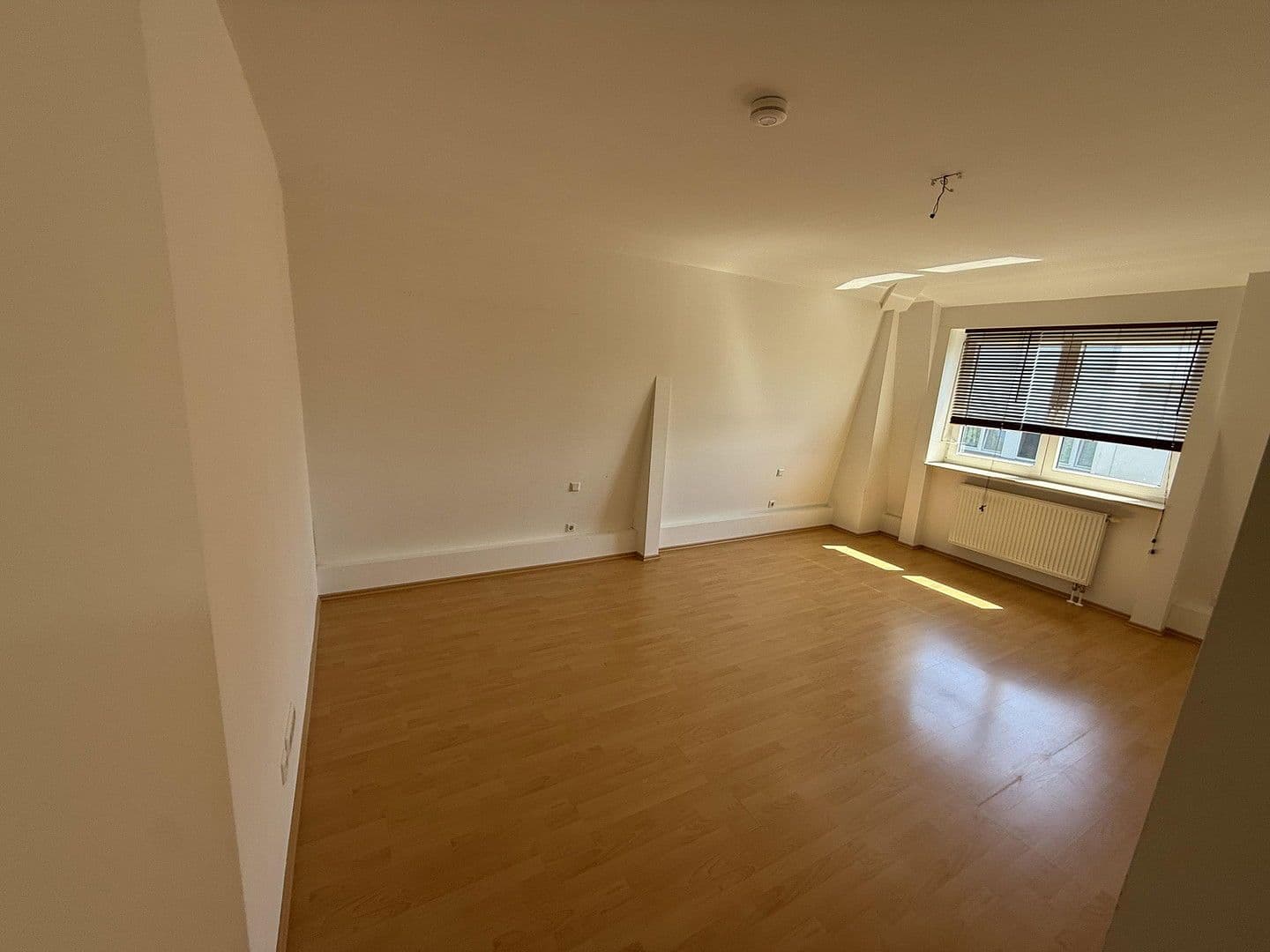 4 bedroom flat to rent, 130 m², Fischbacherstrasse 22, Kelkheim (Taunus), Hesse 4 bedroom flat to rent, 130 m², Fischbacherstrasse 22, Kelkheim (Taunus), Hesse