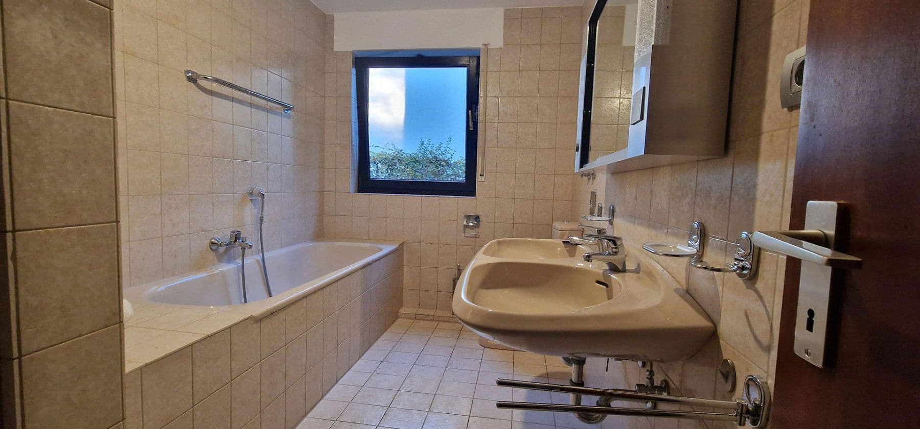 4 bedroom flat for sale, 136 m², Köln (Eil), North Rhine-Westphalia 4 bedroom flat for sale, 136 m², Köln (Eil), North Rhine-Westphalia