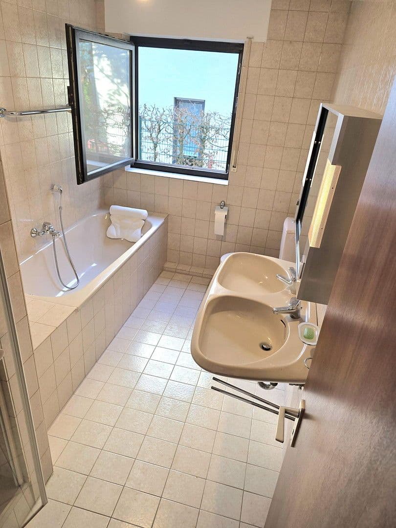 4 bedroom flat for sale, 136 m², Köln (Eil), North Rhine-Westphalia 4 bedroom flat for sale, 136 m², Köln (Eil), North Rhine-Westphalia