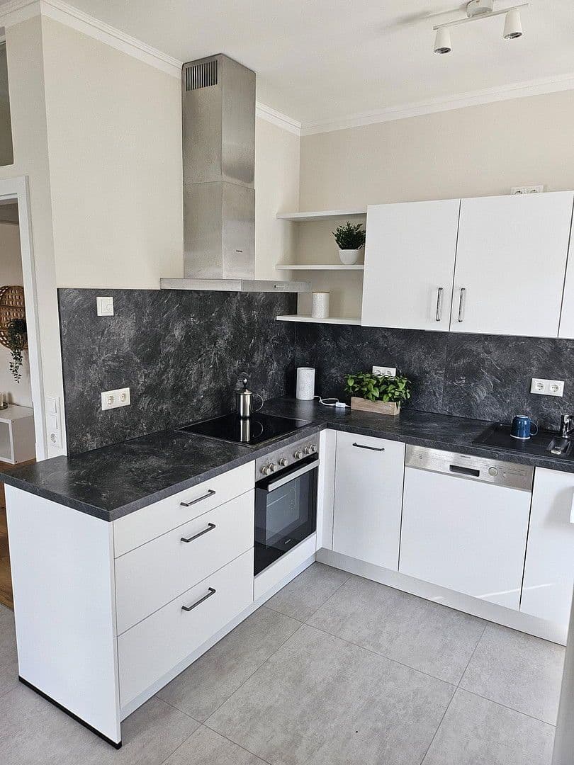 1 bedroom with open-plan kitchen flat to rent, 87 m², Schlossberg 2, Saarburg, Rhineland-Palatinate 1 bedroom with open-plan kitchen flat to rent, 87 m², Schlossberg 2, Saarburg, Rhineland-Palatinate