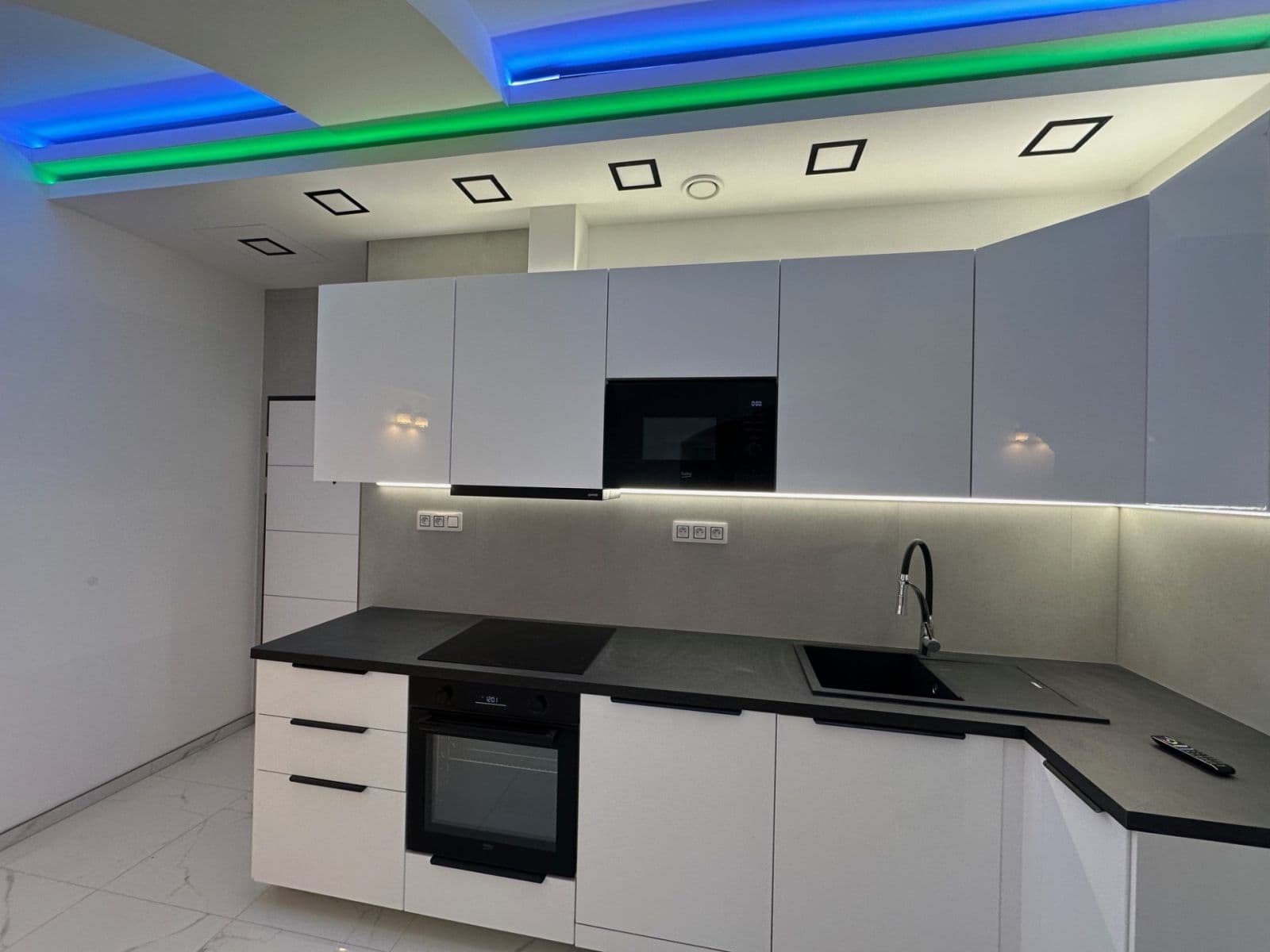 1 bedroom with open-plan kitchen flat to rent, 48 m², Sokolovská, Prague, Prague 1 bedroom with open-plan kitchen flat to rent, 48 m², Sokolovská, Prague, Prague