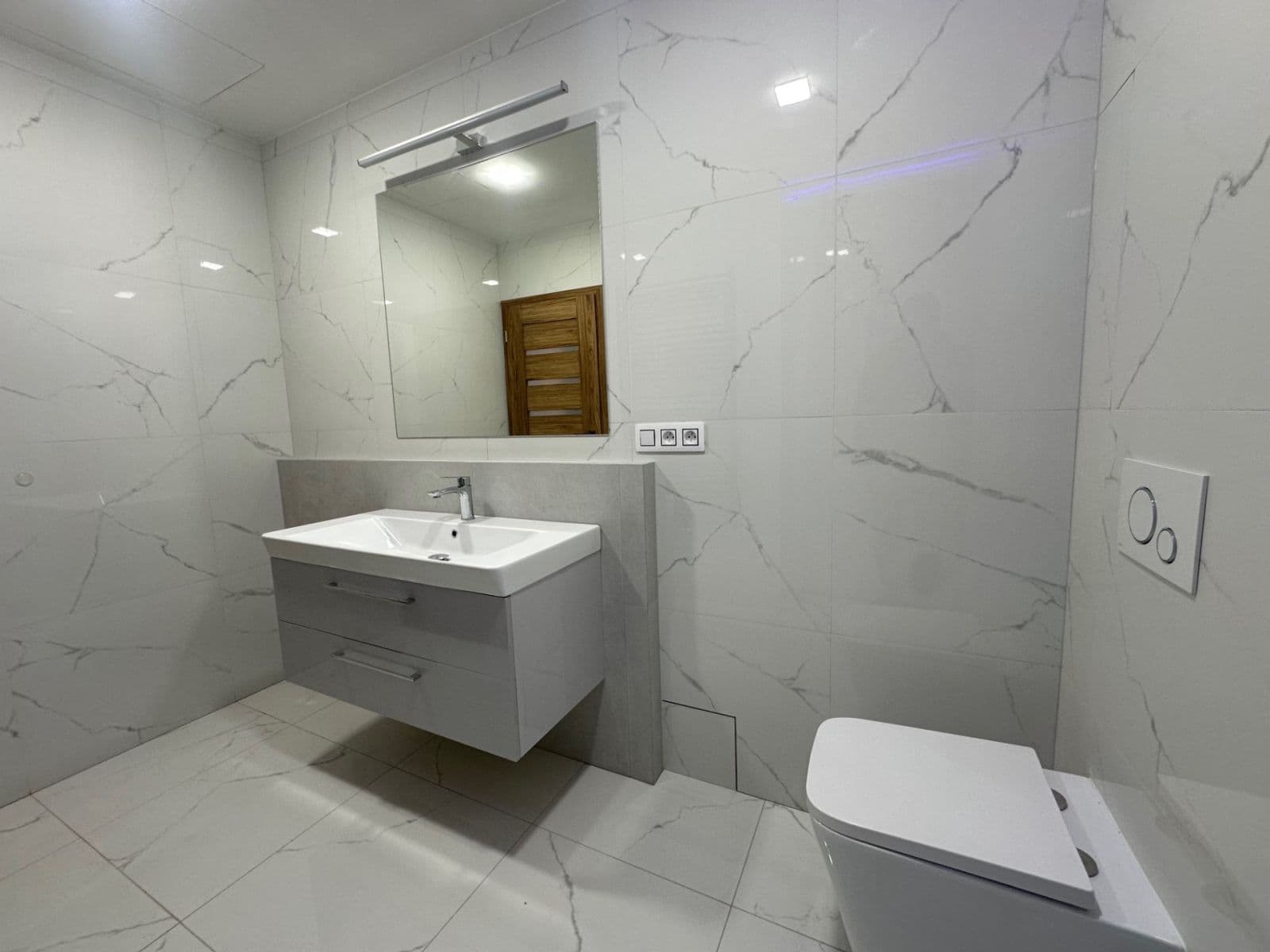 1 bedroom with open-plan kitchen flat to rent, 48 m², Sokolovská, Prague, Prague 1 bedroom with open-plan kitchen flat to rent, 48 m², Sokolovská, Prague, Prague