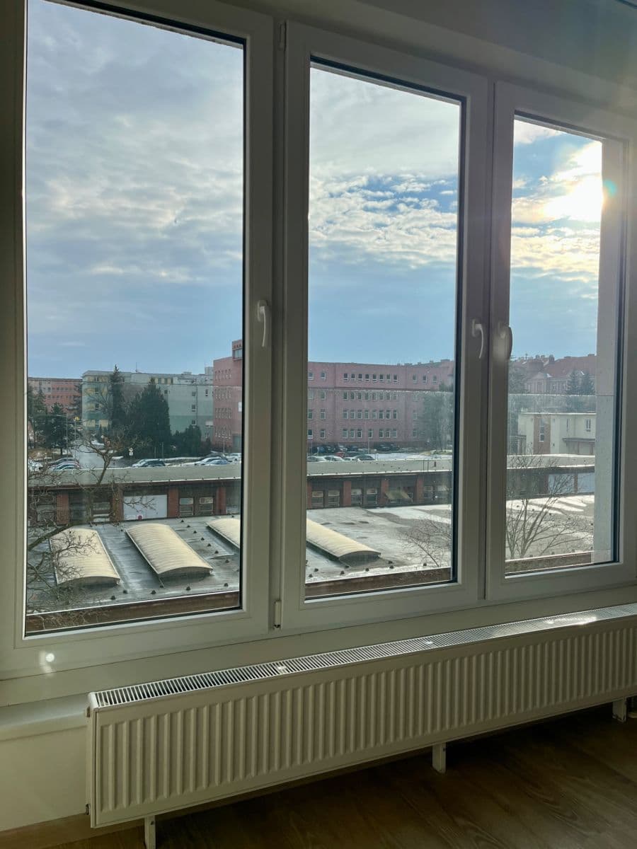 Studio flat to rent, 35 m², Stehlíkova, Plzeň, Plzeňský Region Studio flat to rent, 35 m², Stehlíkova, Plzeň, Plzeňský Region