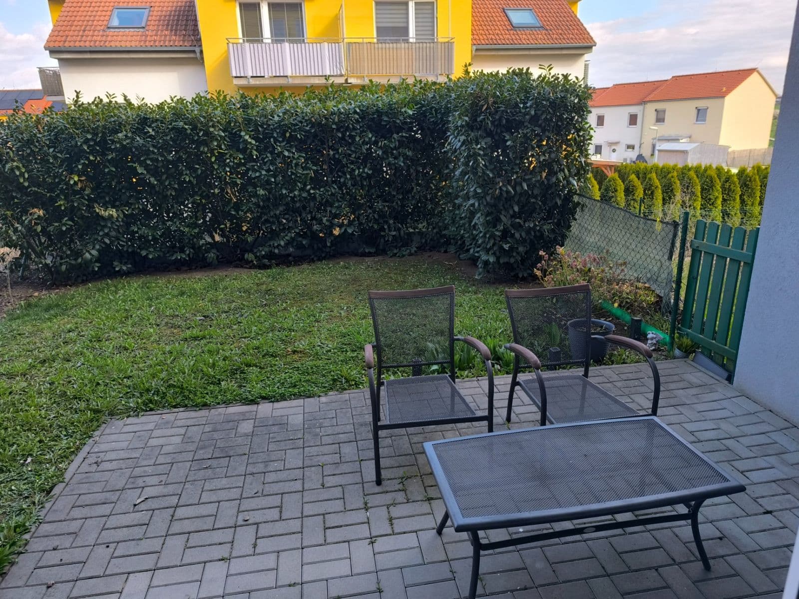 1 bedroom with open-plan kitchen flat to rent, 43 m², Mirešická, Jinočany, Středočeský Region 1 bedroom with open-plan kitchen flat to rent, 43 m², Mirešická, Jinočany, Středočeský Region