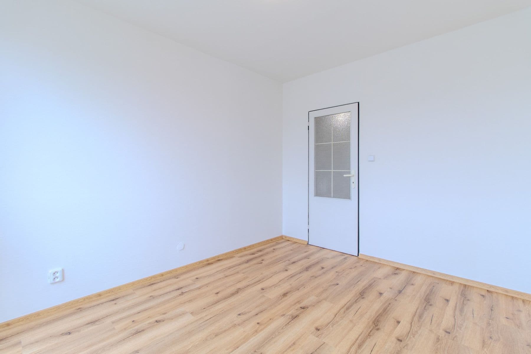 3 bedroom flat to rent, 78 m², sídl. V Zátiší, Kralupy nad Vltavou, Středočeský Region 3 bedroom flat to rent, 78 m², sídl. V Zátiší, Kralupy nad Vltavou, Středočeský Region